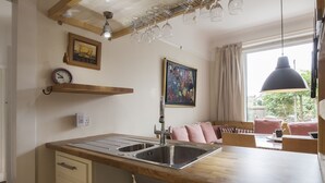 House (5 Bedrooms) | Private kitchen - Unique & Beautiful Home for 8 in East Putney (London)
