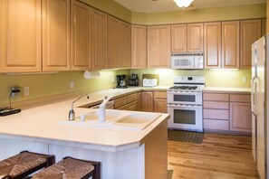 Private kitchen - Bozeman - East Gallatin Retreat (Bozeman)