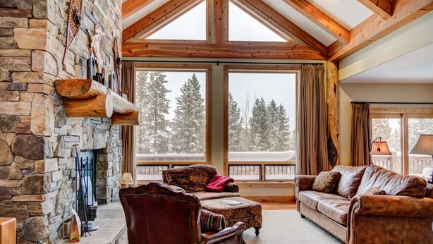 Flat-screen TV, fireplace - Big Sky - Pine Cone Terrace (Big Sky)