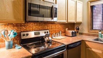 Microwave, oven, stovetop, dishwasher