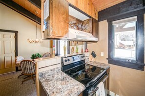 Stovetop, dishwasher, coffee/tea maker, toaster