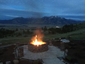 Terrace/patio - PV - Paradise Valley Retreat (Emigrant)
