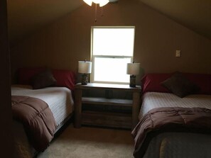 2 bedrooms, desk, free WiFi - PV - Paradise Valley Retreat (Emigrant)