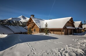 Front of property - Big Sky - Alpenglow 22A (Big Sky)