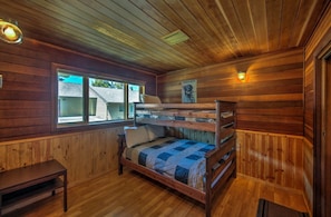 4 slaapkamers, een bureau, gratis wifi