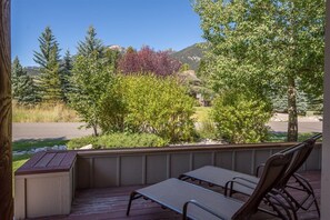 Unclassified image, 2 of 31, button - Big Sky - Crail Creek Retreat (Big Sky)