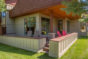Unclassified image, 3 of 31, button - Big Sky - Crail Creek Retreat (Big Sky)