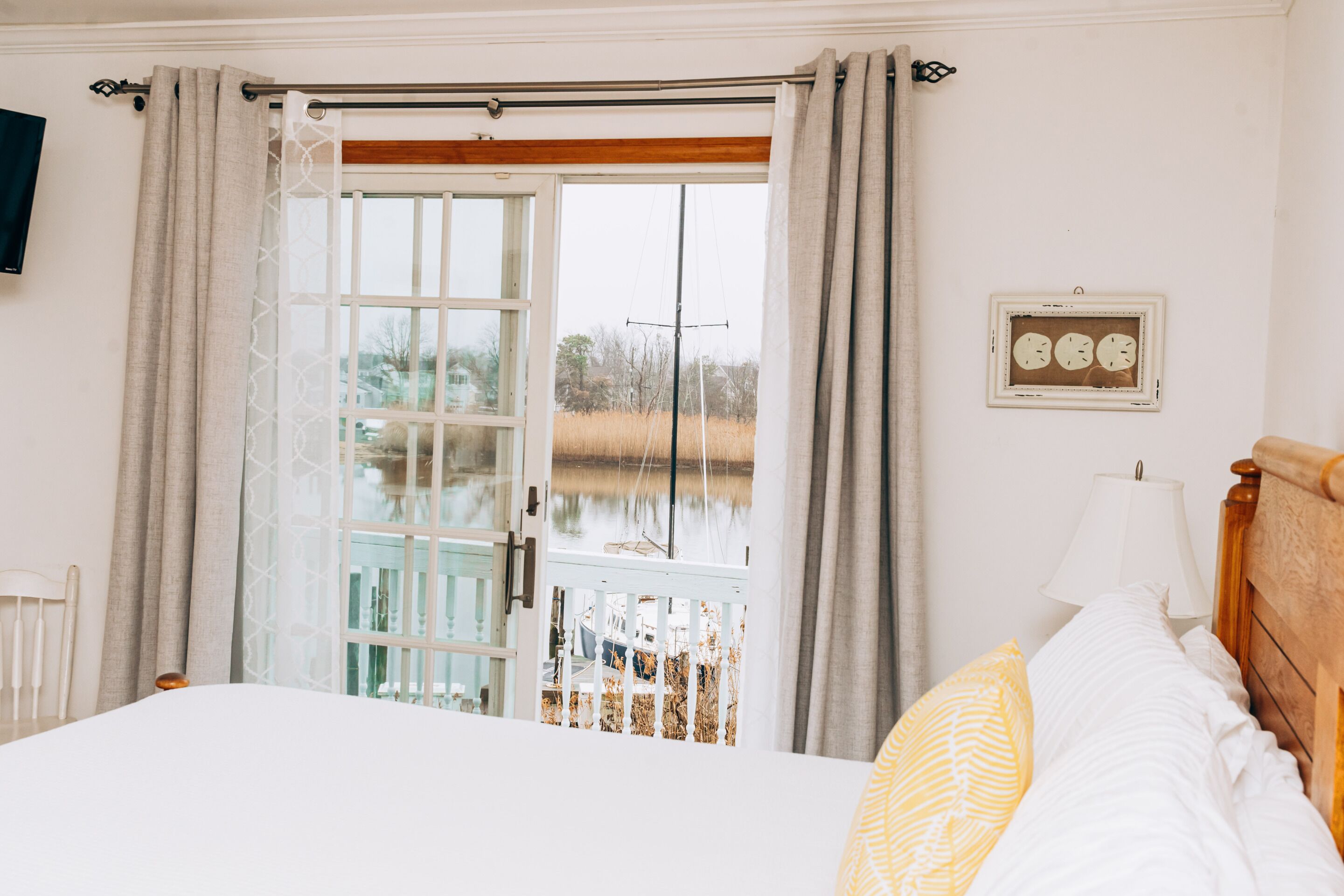 Premium Suite, Ensuite, River View (Captain's Suite)