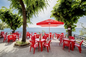Beach bar - Sereno Camping Holiday (Moniga del Garda)