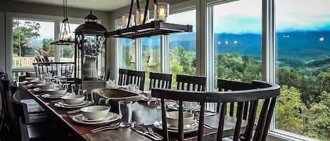 تناول الطعام