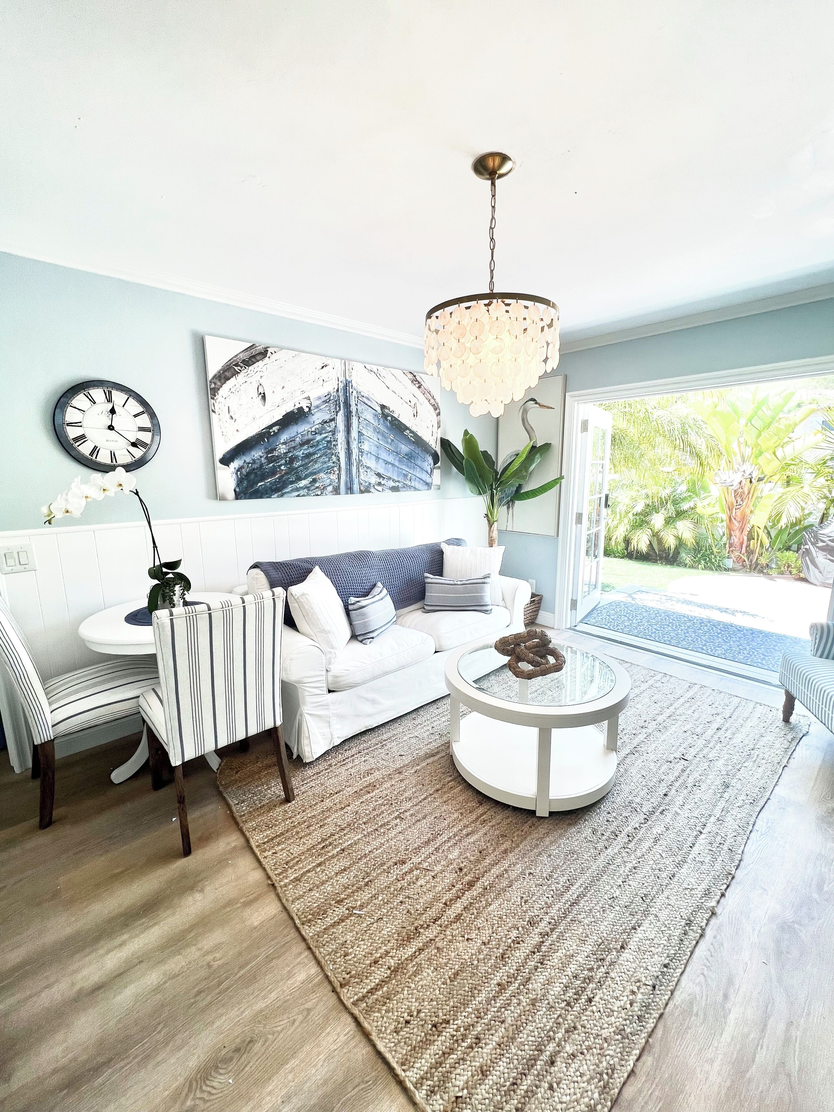 Seaside Sanctuary sleeps 2, 2 mi to the beach