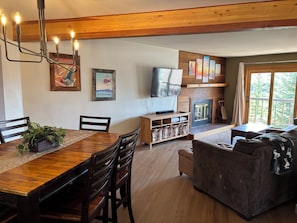 Living area - Newly Updated Summit County 2BD/2BA Condo (Silverthorne)