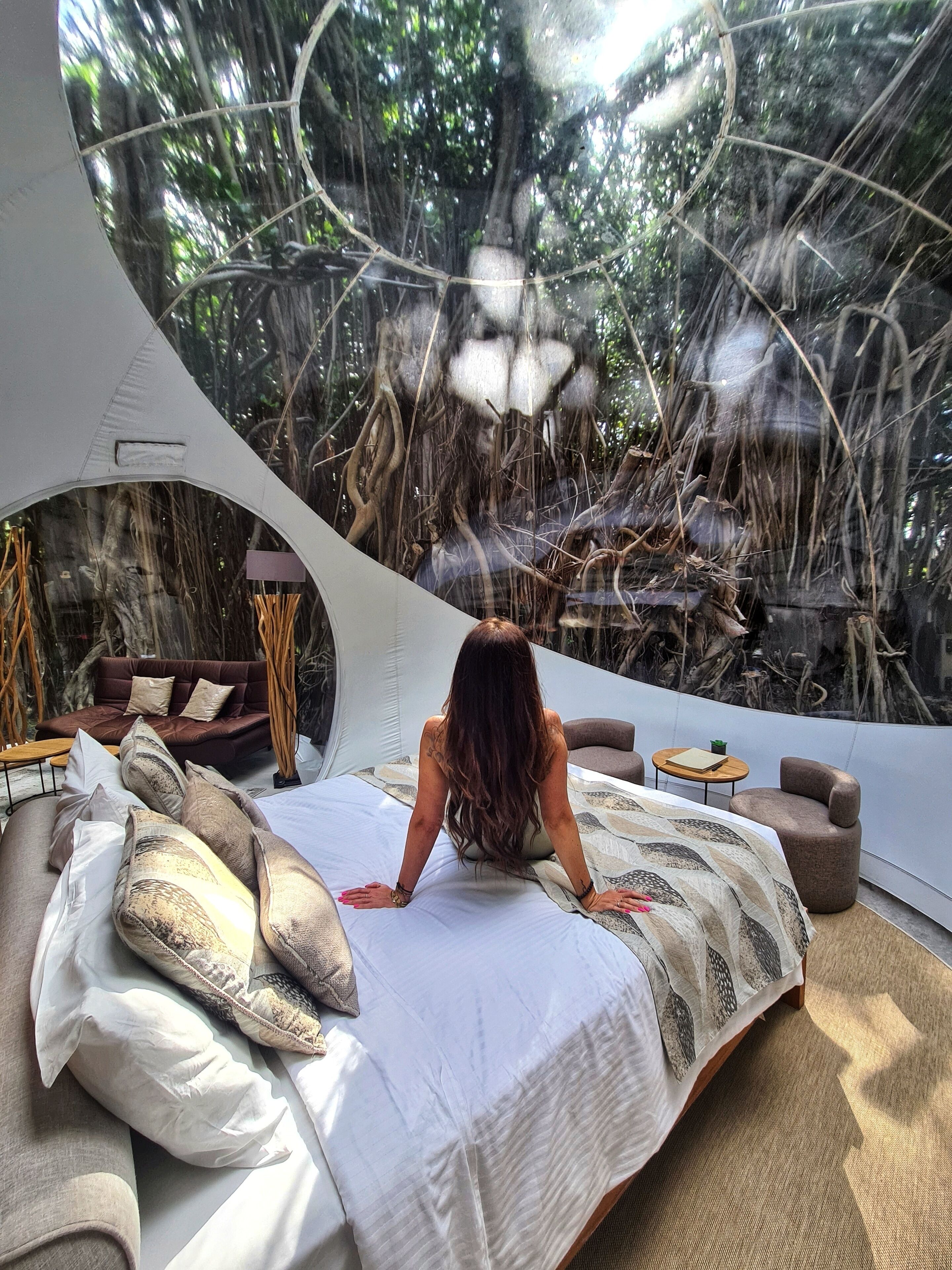 BUBBLE Banyan Tree | Premium bedding, minibar, travel crib, free WiFi