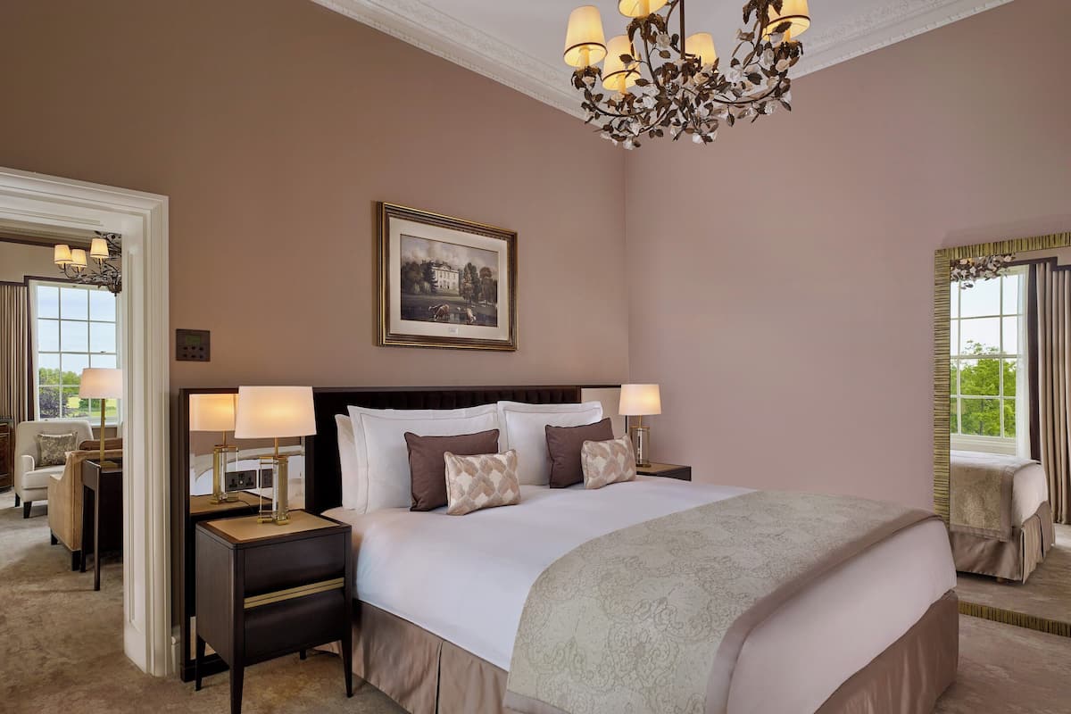 Suite, 1 Bedroom, Non Smoking (Main House) | Hypo-allergenic bedding, minibar, in-room safe, individually decorated