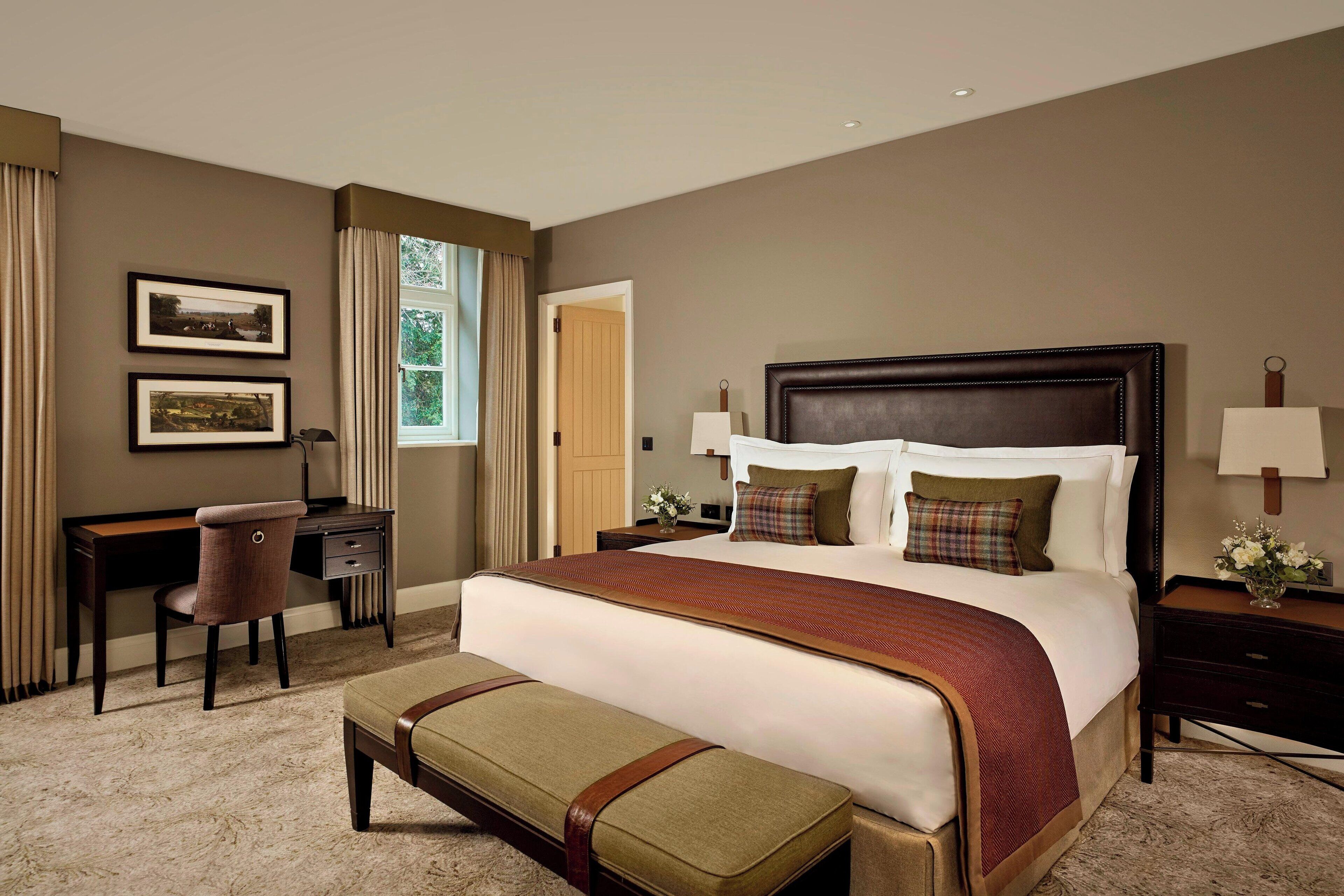 Hypo-allergenic bedding, minibar, in-room safe, individually decorated