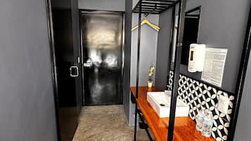 Habitación de diseño | Baño | Ducha y cabezal de ducha tipo lluvia