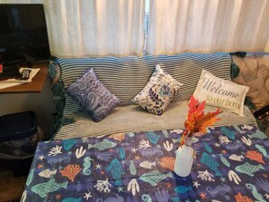 Quarto casal, várias camas, para não fumantes | Wi-Fi de cortesia, roupa de cama