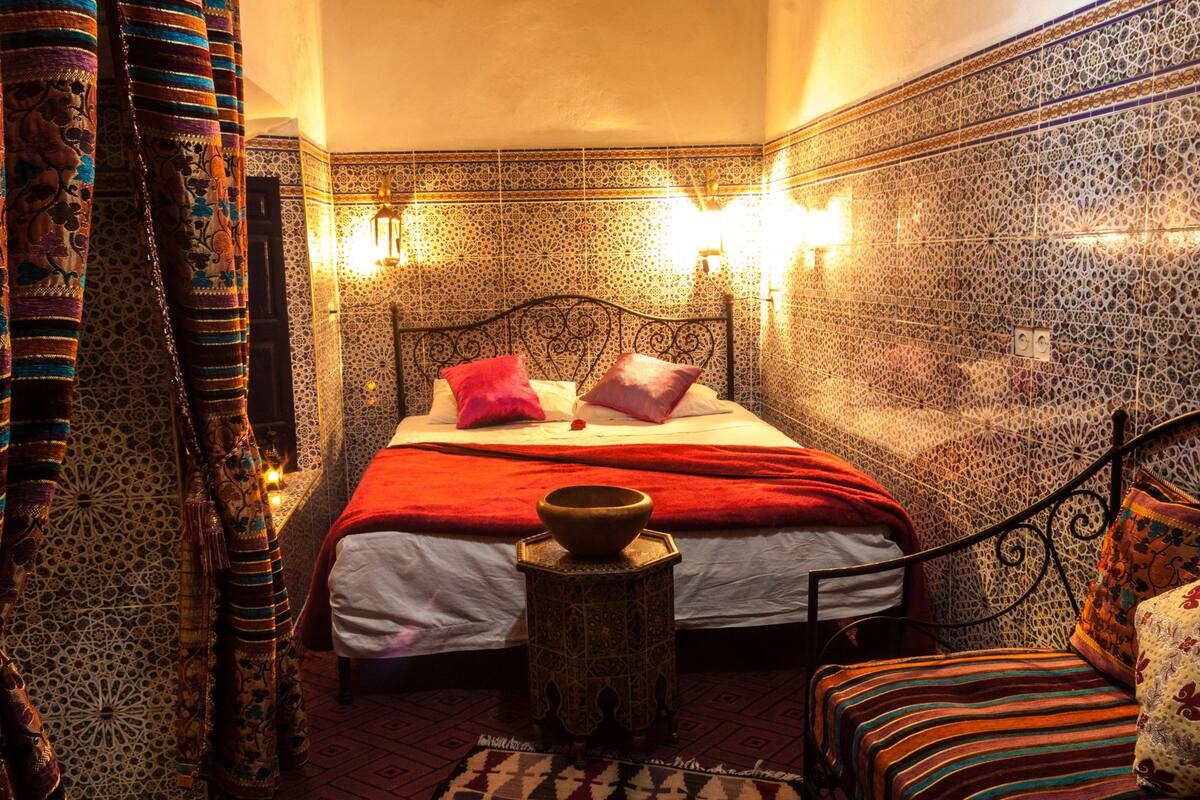 Traditional Double Room, 1 Queen Bed (Malika)