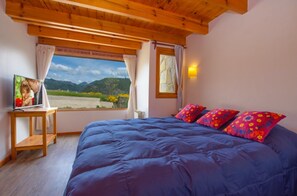 Select Comfort beds, individually decorated, individually furnished - Cabañas del Lacar (San Martín de los Andes)