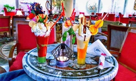 Family dining. Julius