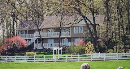 The Speckled Hen Inn B&B