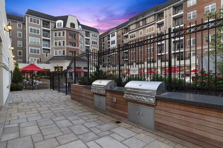 The Vanderbilt Hotel Suites - view 2