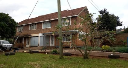 Morgen breeze tours and backpackers