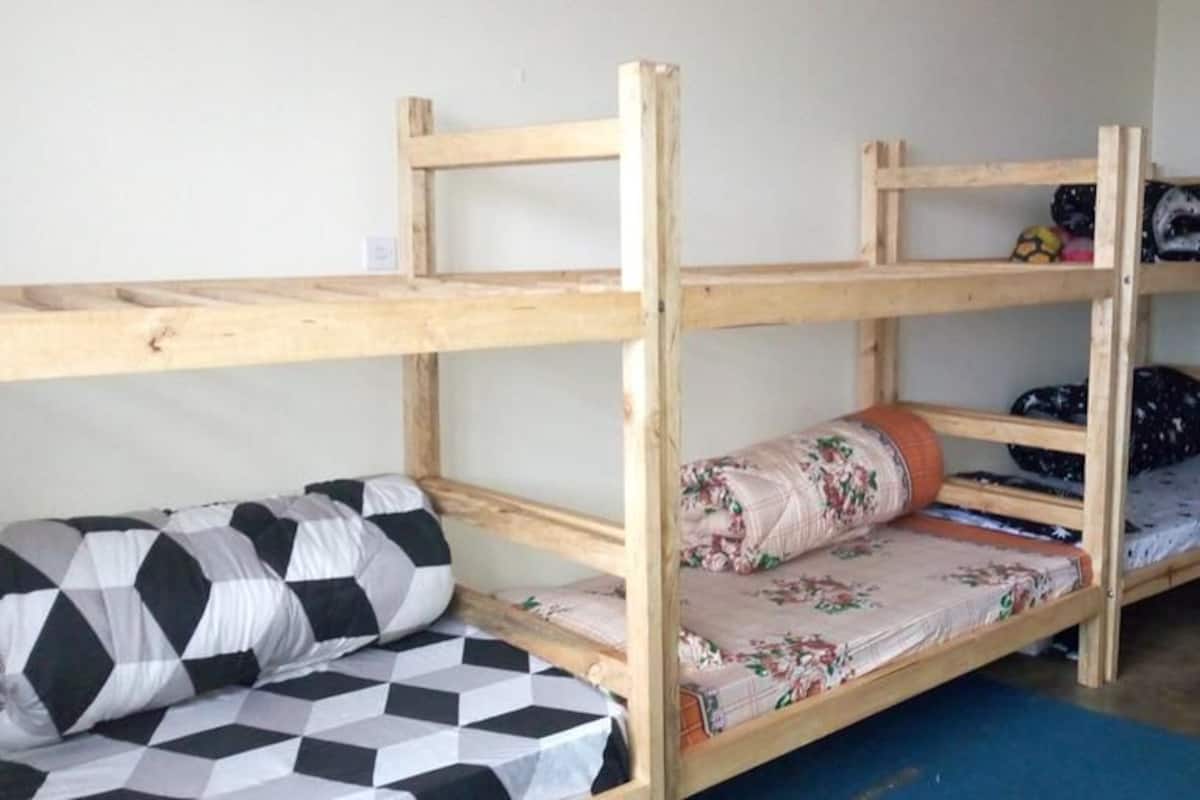 Basic Shared Dormitory, Women only, Shared Bathroom | Desk, iron/ironing board, rollaway beds, bed sheets