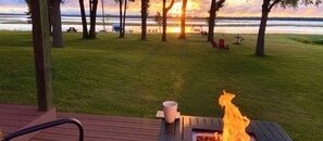 Terrace/patio - Leech Lake Resort Bed & Breakfast (Walker)