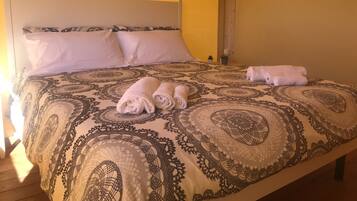 Tent, Kitchenette