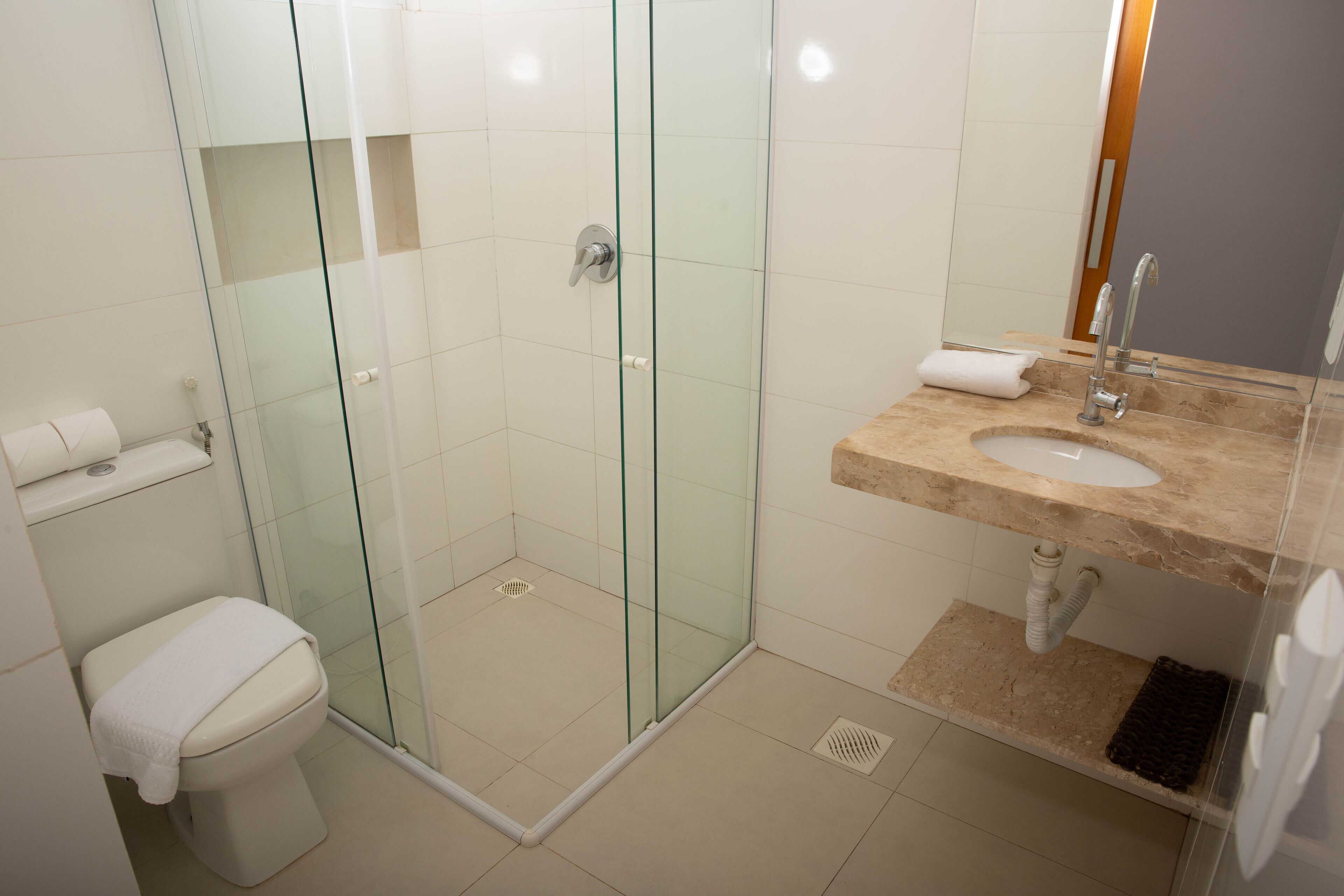 shower, free toiletries, hair dryer, bidet