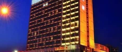 Front of property – evening/night