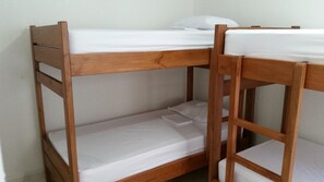 Minibar, free WiFi