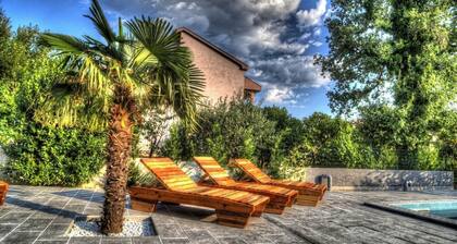 Villa Padre Is Situated In Jadranovo ~ 350m From Beach In Quiet Neighborhood