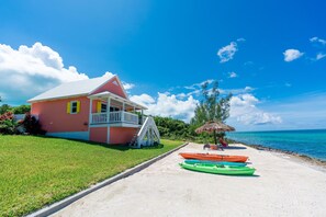 Exterior - Sandy Shoes, Russell Island , Bahamas (Spanish Wells)