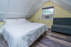 2 bedrooms, iron/ironing board, free WiFi, bed sheets - Sandy Shoes, Russell Island , Bahamas (Spanish Wells)