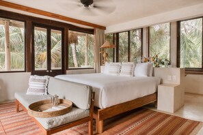 4 bedrooms, in-room safe, free WiFi, bed sheets