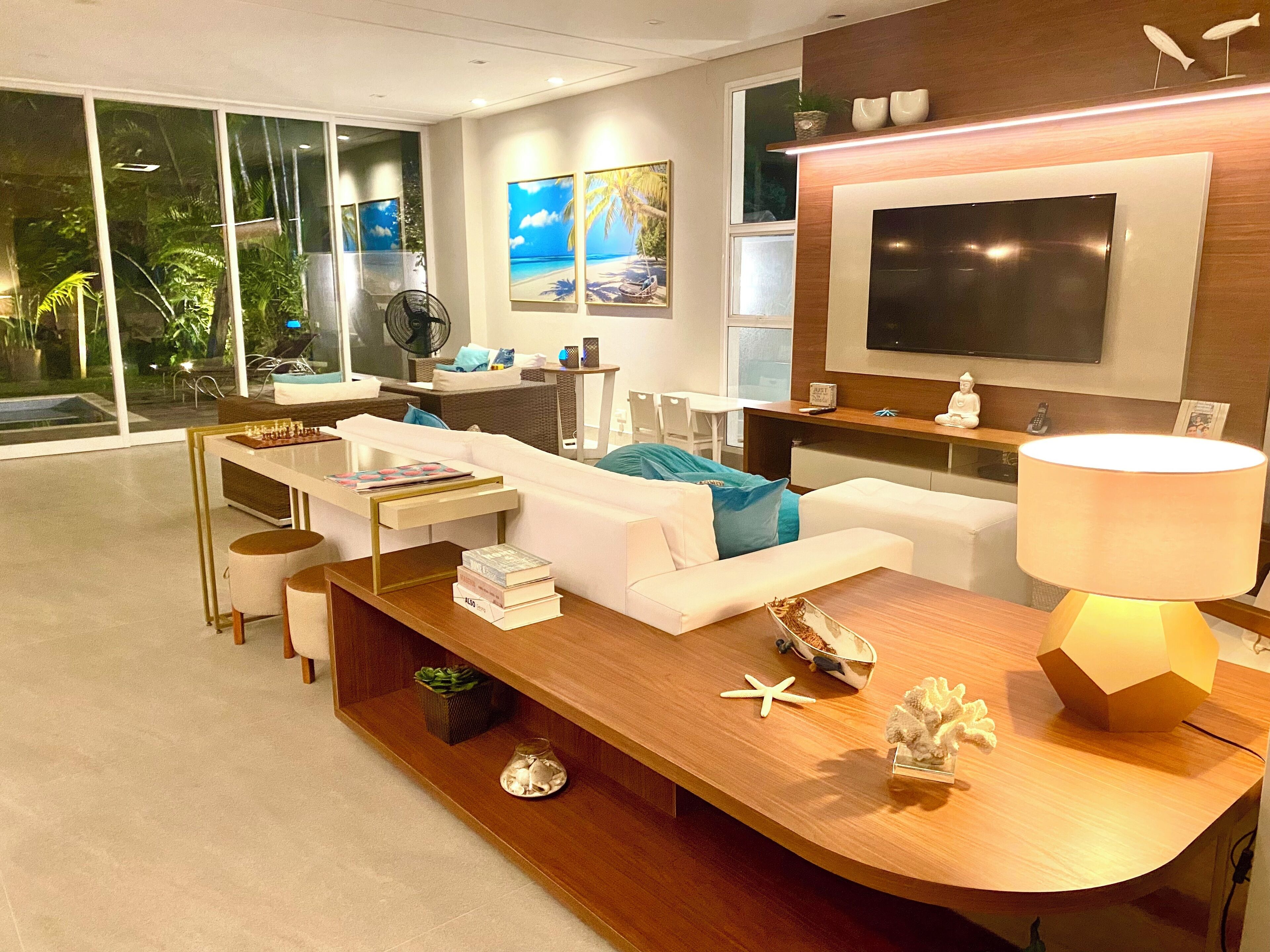 Fernseher, Stereoanlage