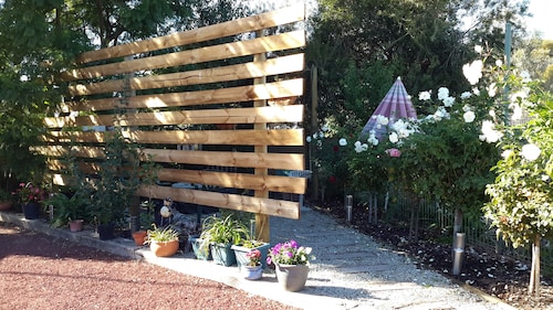 Barham Colonial Motel