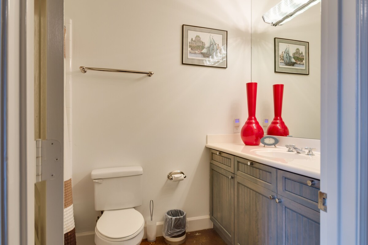 Photo 4 of Montrose NY Style Brick Home with a chef kitchen!