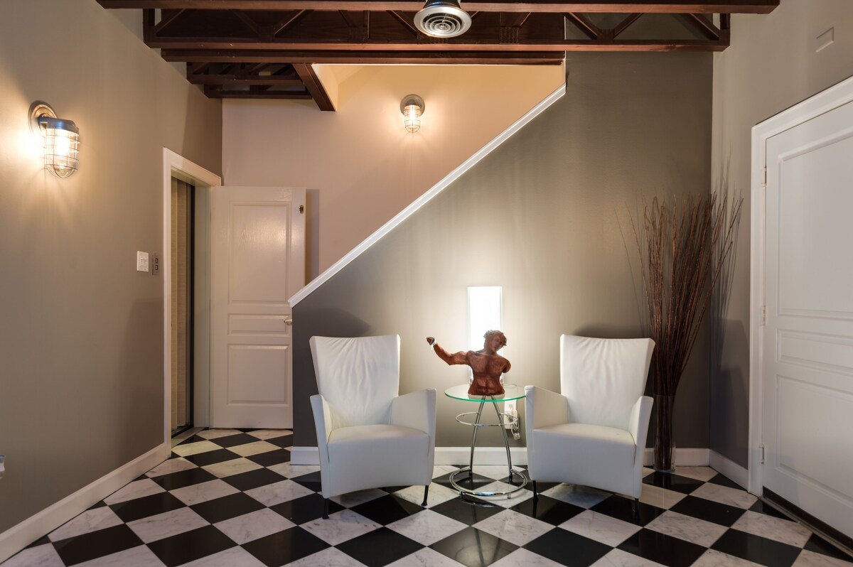 Photo 2 of Montrose NY Style Brick Home with a chef kitchen!