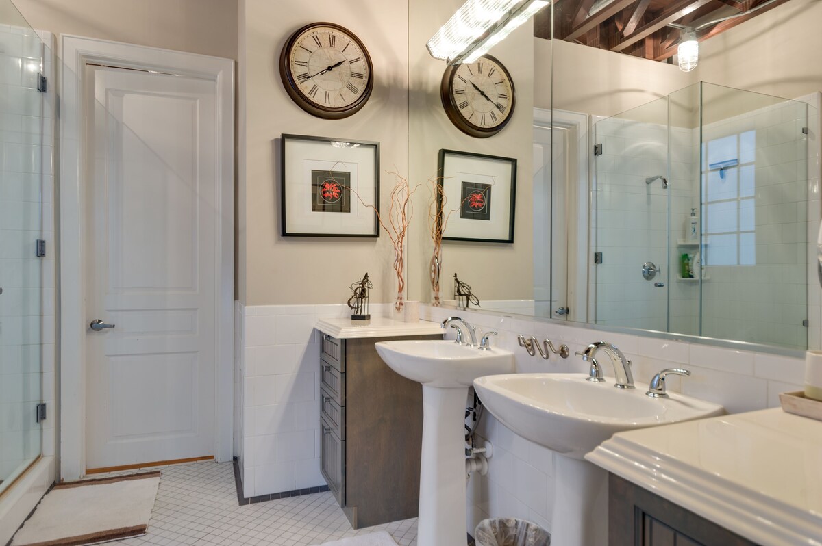 Photo 11 of Montrose NY Style Brick Home with a chef kitchen!