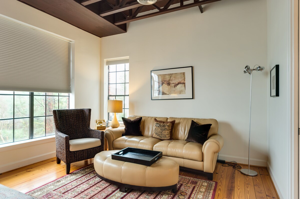 Photo 8 of Montrose NY Style Brick Home with a chef kitchen!