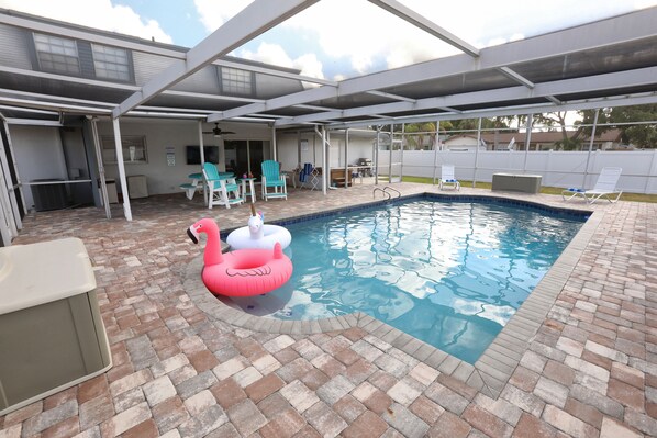 Outdoor pool, a heated pool