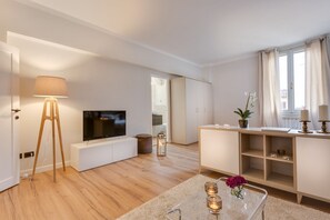 TV - Apartments Florence - Maggio Terrace - Stunning Views (Firenze)