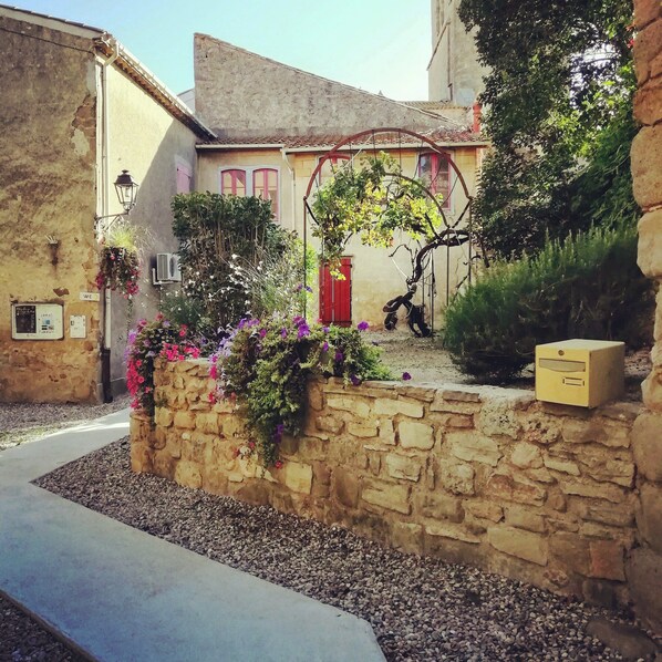 Enceinte de l’hébergement