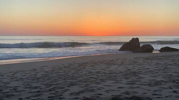 Beach nearby, sun-loungers