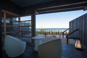 Svit Basic - privat badrum (Japanese Style, “KAZAHA” “YASO") | Utsikt mot havet/stranden