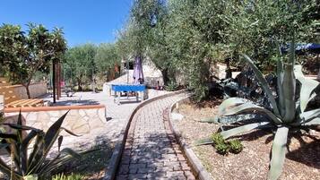 Enceinte de lâhĂ©bergement