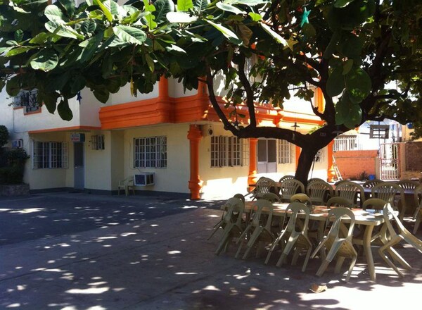 Tondaligan Beach Hotel - Dagupan City